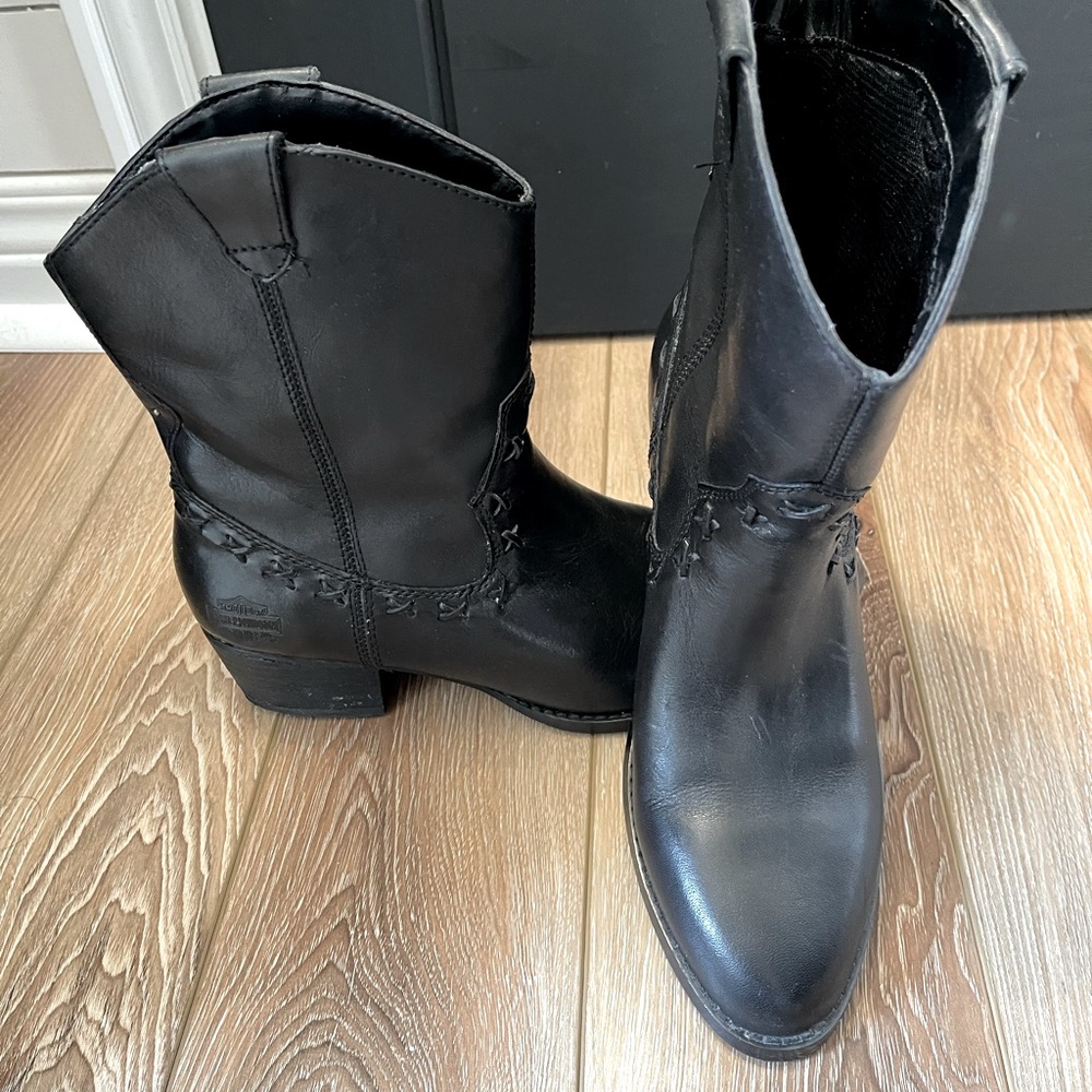 Harley Davidson leather riding boots motto cowgirl